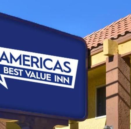 Americas Best Value Inn Story City Екстер'єр фото